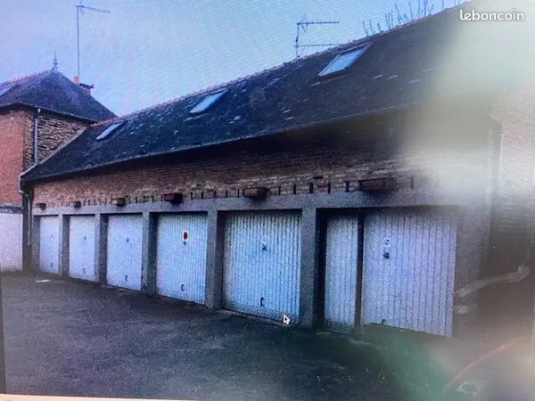A Louer Garage 65 euros