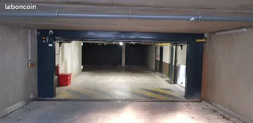 Location emplacement de parking hyeres