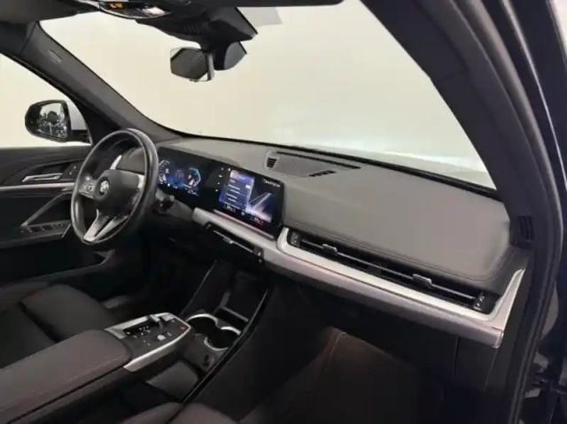 Bmw X1 sdrive18i 136ch xline — photo 8