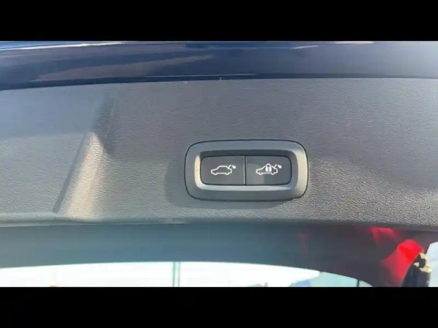 Volvo Ex40 single extended range 252ch plus — photo 8