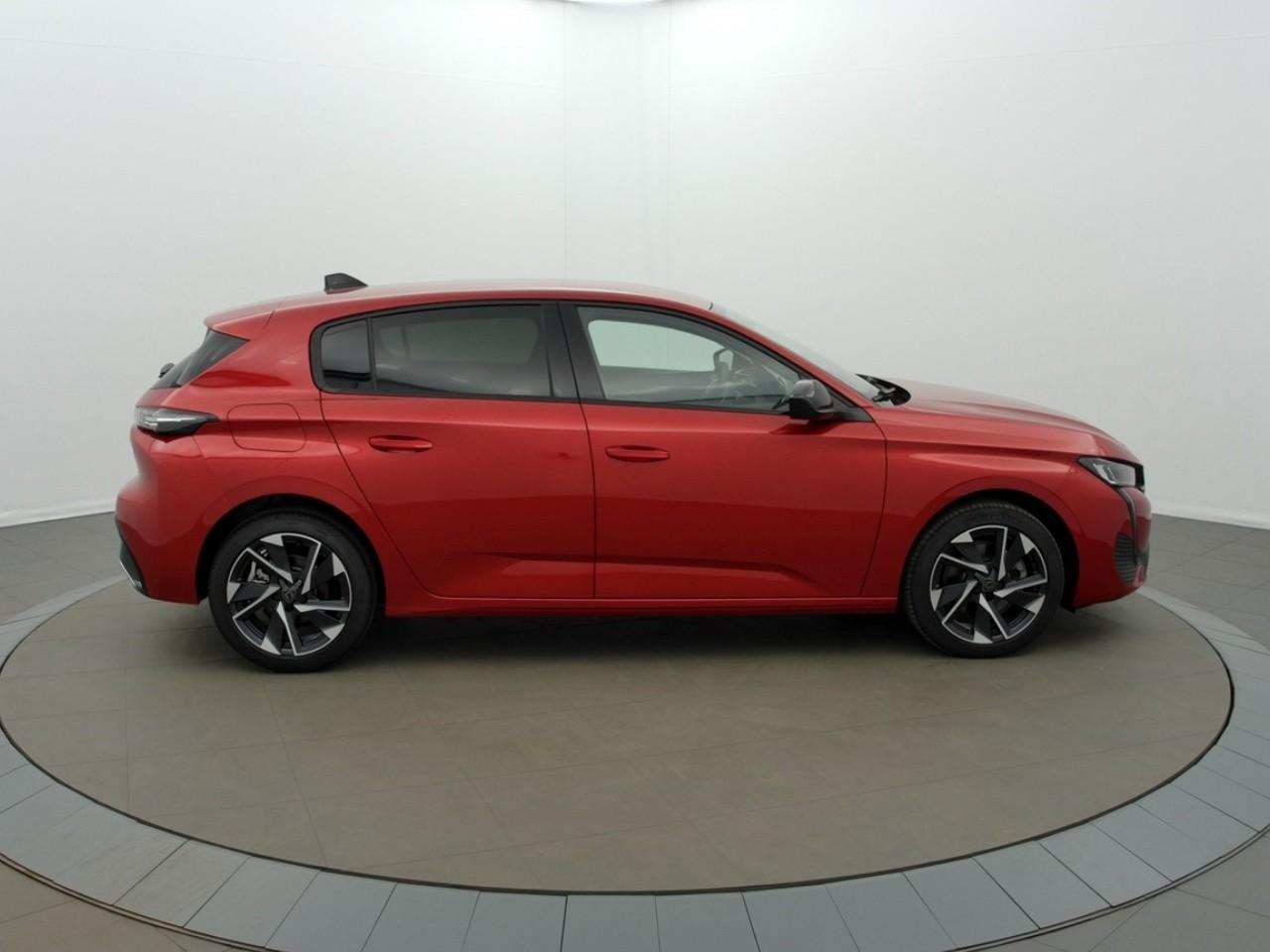 Peugeot 308 1.2 hybrid 145ch allure e-dcs6 neuf + cuir + optio — photo 4