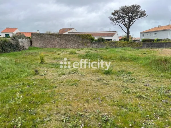 Terrain 540 m²