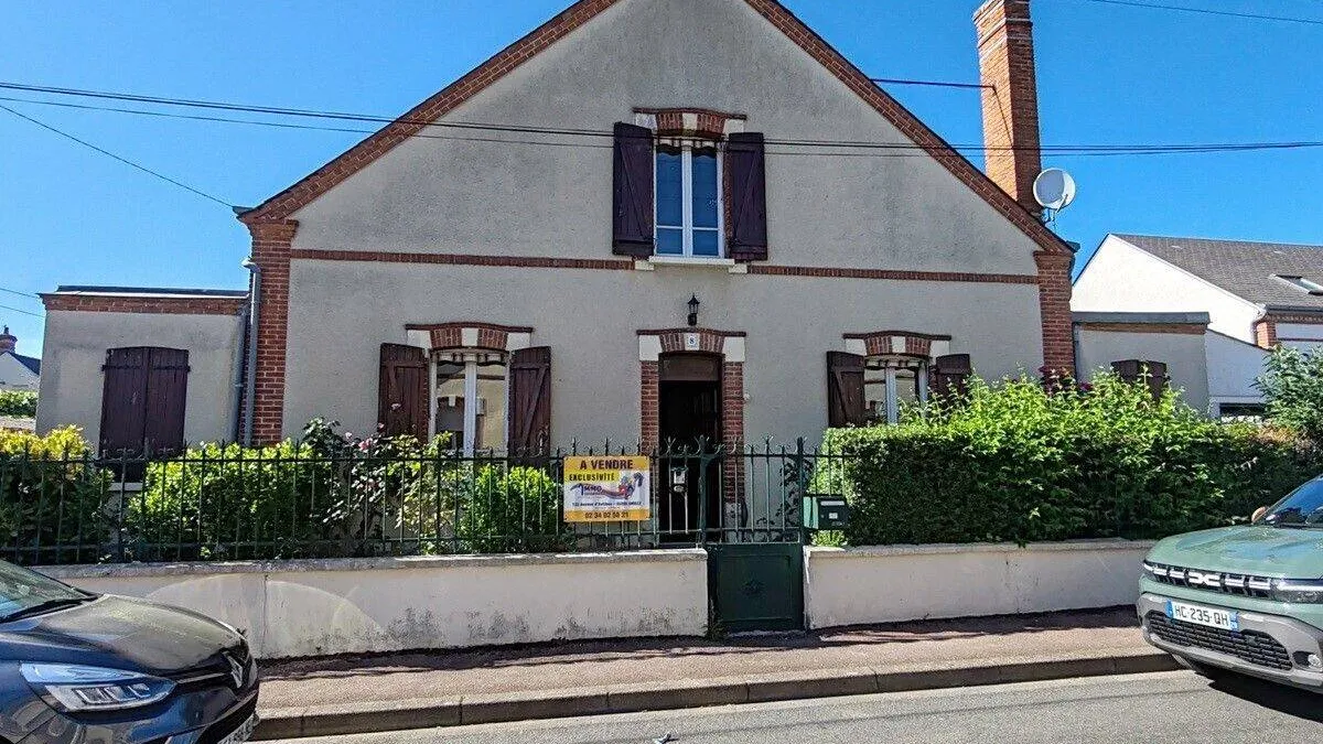 Photo 1
