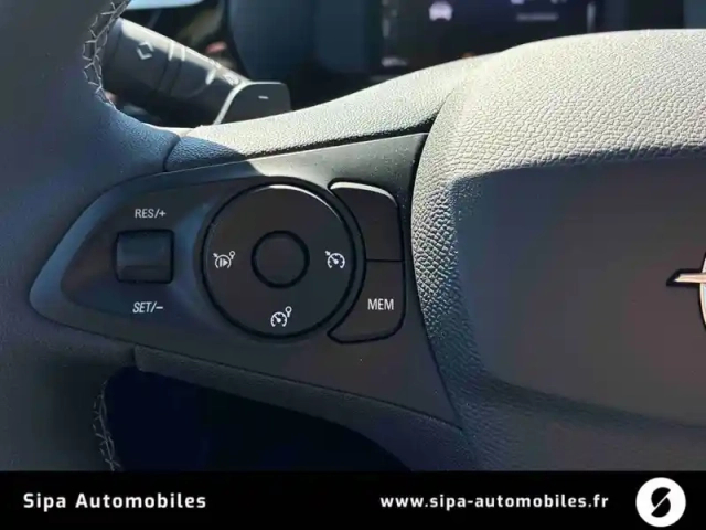 Opel Corsa 1.2 turbo hybrid 110 ch autom — photo 31