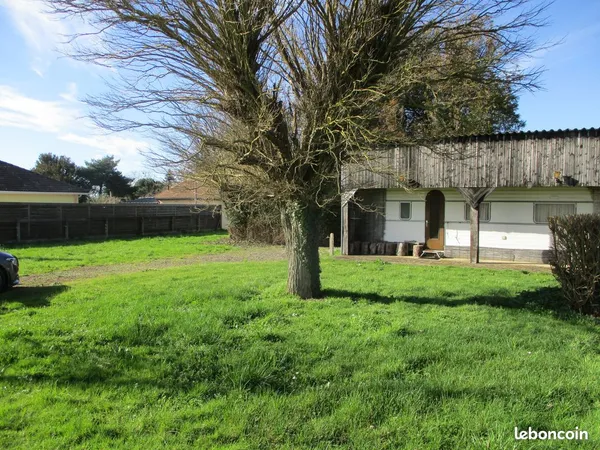 Terrain 1480 m² Valence-en-poitou