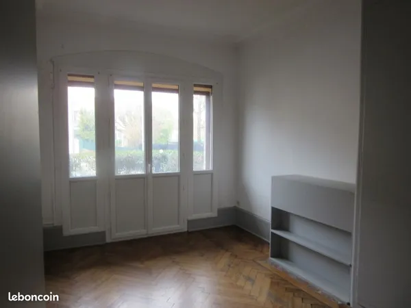 Loue t3 aix les bains