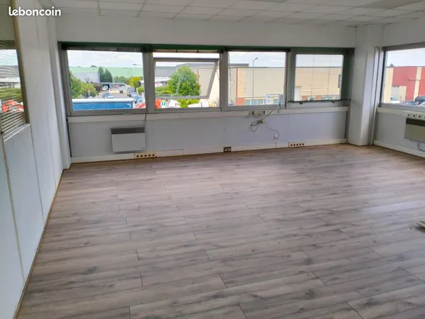 Bureaux a Roissy en brie
