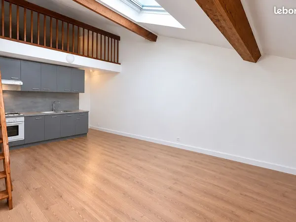 Appartement à louer Wavrin