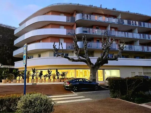 APPARTEMENT NEUF T4