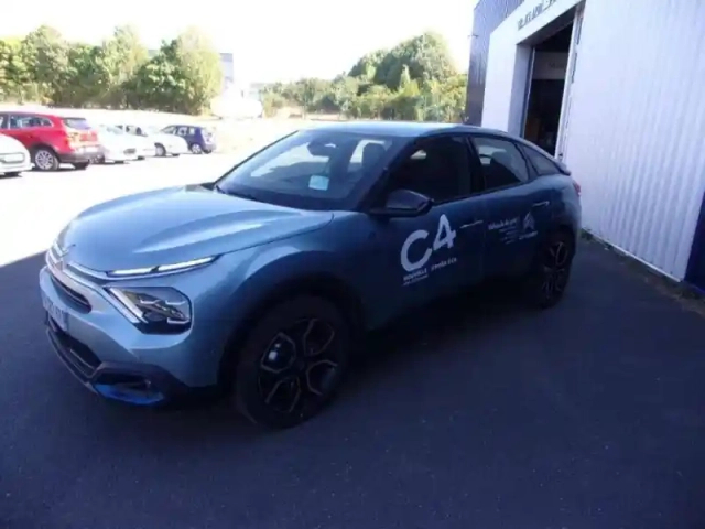 Citroën C4 e- 136 ch automatique — photo 19