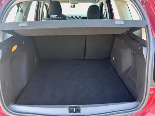 Dacia Duster 1.0 eco-g 100ch confort 4x2 — photo 9