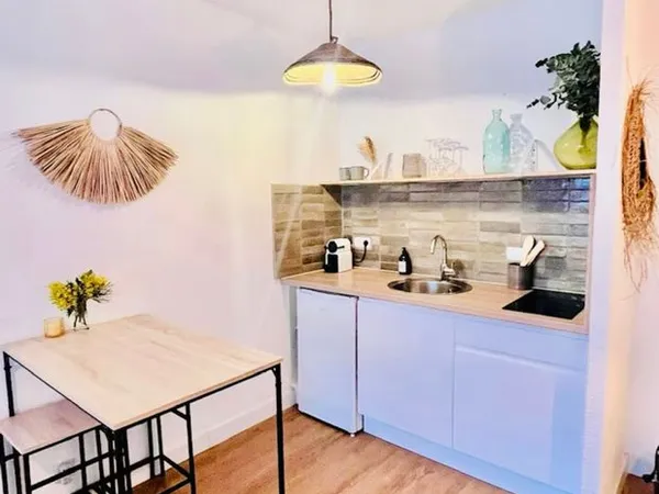 Studio 1 pièce 24 m²