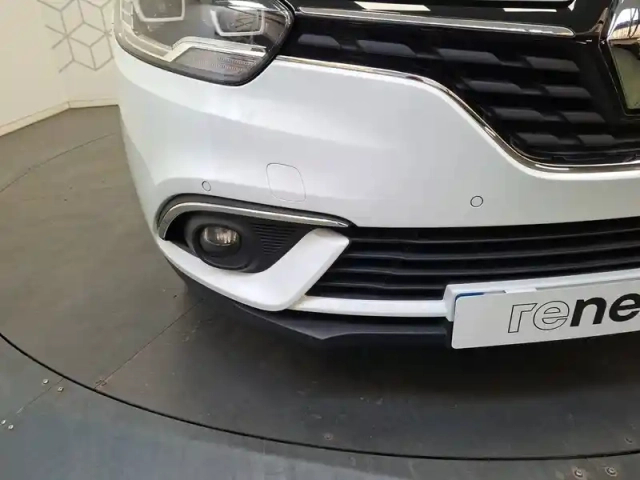 Renault Scenic tce 140 fap — photo 9