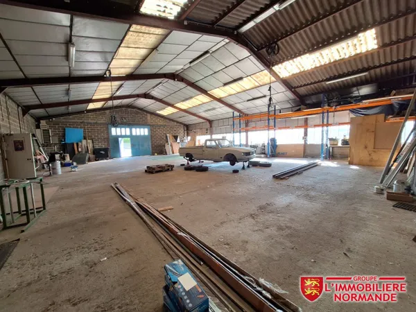 Entrepôt 400 m²