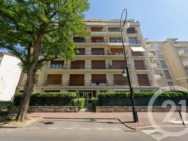 Appartement 4 pièces 82 m²