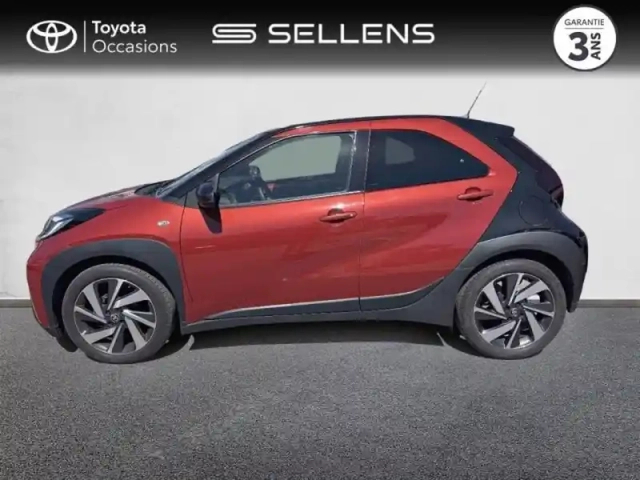 Toyota Aygo x 1.0 vvt-i 72ch collection s-cvt — photo 3