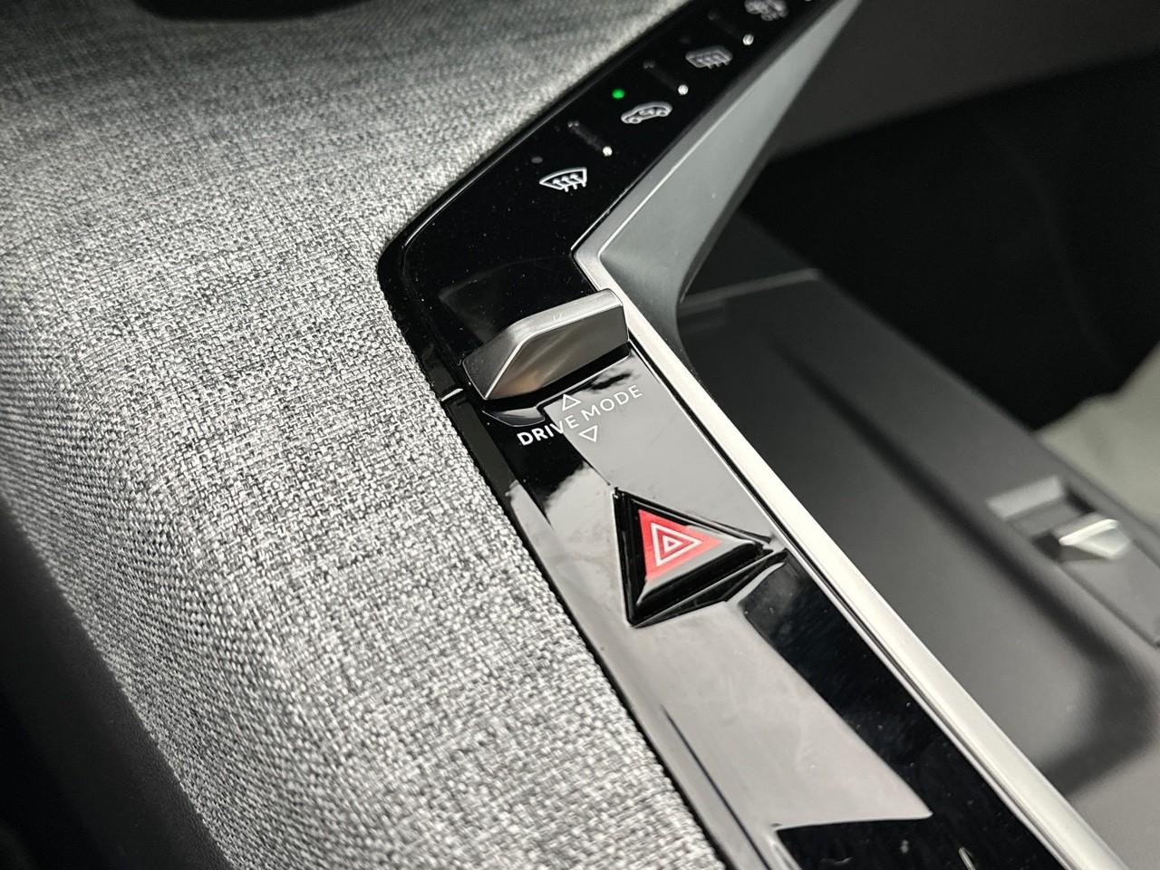 Peugeot 3008 electrique 210 ch 73 kwh gt — photo 30