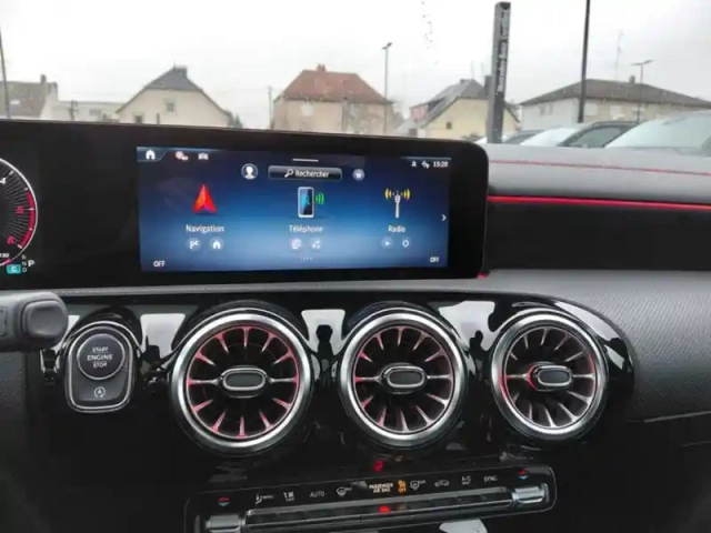 Mercedes Cla 200 d coupé amg line — photo 10
