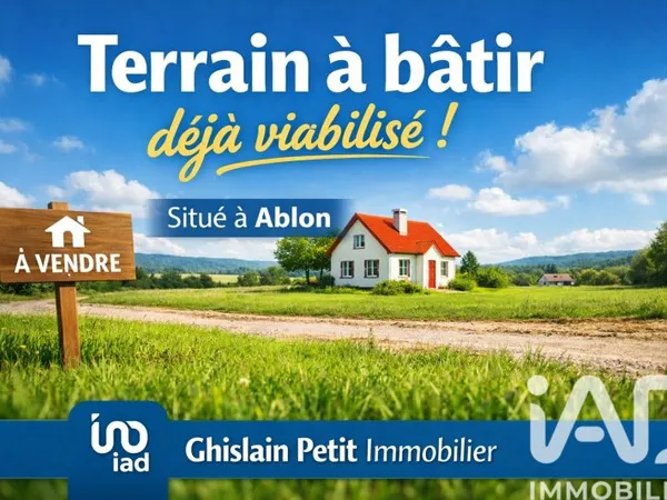 Terrain 900 m²