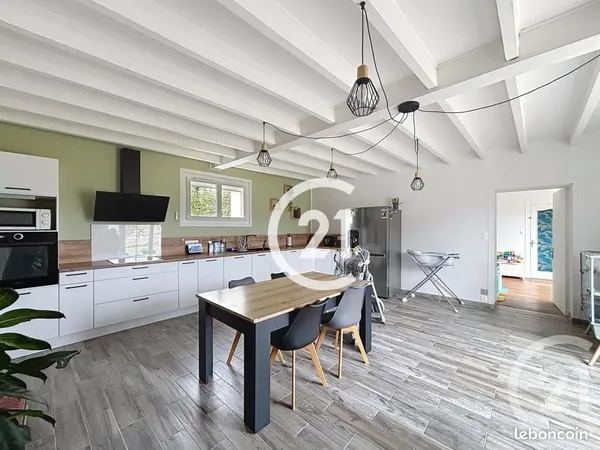 Maison 4 pièces 155 m²