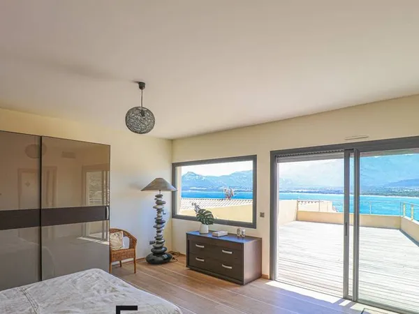 Appartement 6 pièces 350 m²