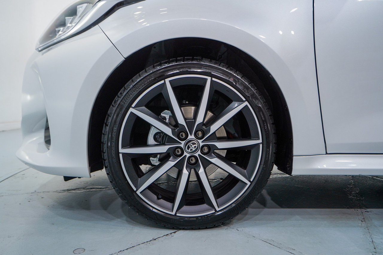 Toyota Yaris 4 — photo 10