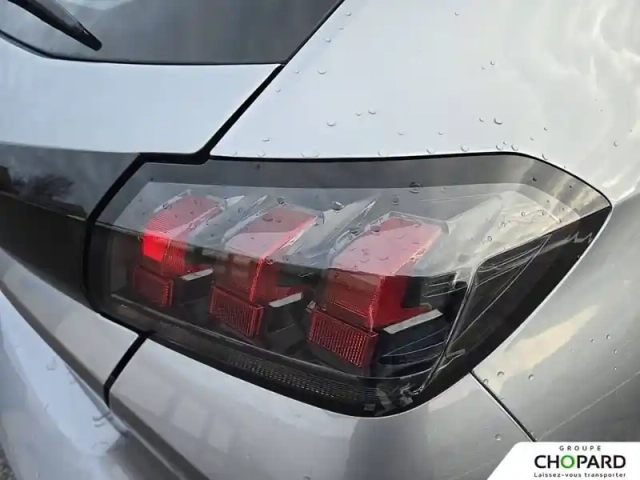 Peugeot 208 puretech 75 s&amp;s bvm5 — photo 28