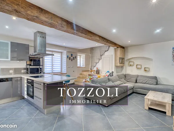 Maison 5 pièces 138 m²