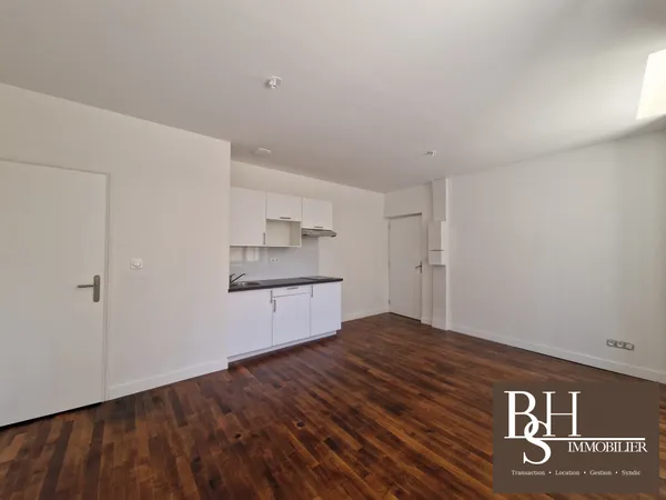 POITIERS, Studio de 25m² rénové entièrement