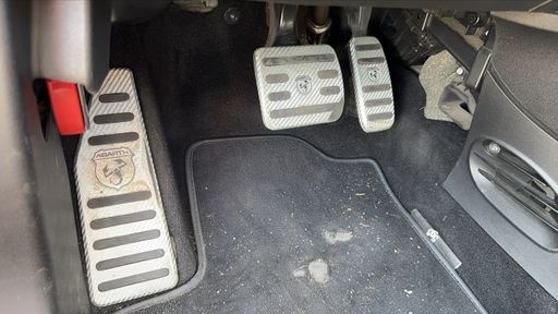 Abarth 500C 1.4 TB 160 Dualogic - 595 Turismo – 2015 – 147031 km – Essence – Boîte Automatique — photo 2