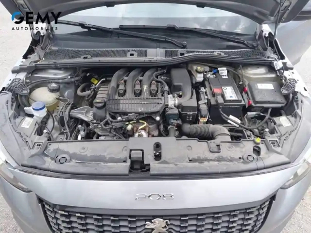 Peugeot 208 puretech 75 s&amp;s bvm5 — photo 12