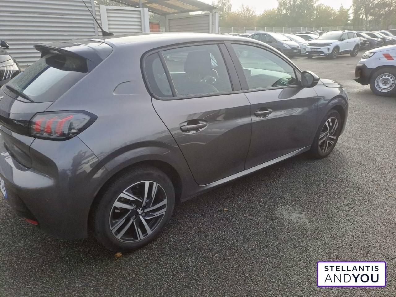 Peugeot 208 puretech 100 s&s bvm6 allure — photo 6