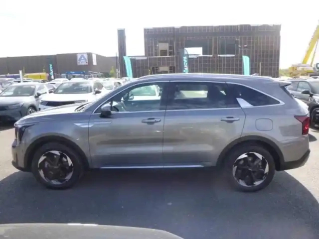 Kia Sorento 1.6 t-gdi 253ch phev premium 4x4 7 places — photo 8
