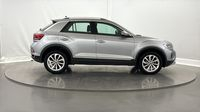 Volkswagen T-Roc 1.5 TSI EVO 150ch Style DSG7 — photo 4