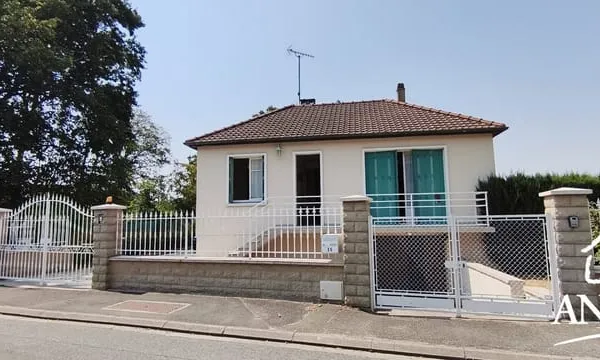 MAISON SUR SOUS-SOL