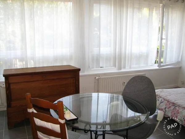 Studio 1 pièce 33 m²