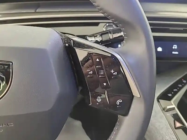 Peugeot 3008 electrique 210 ch 73 kwh — photo 19