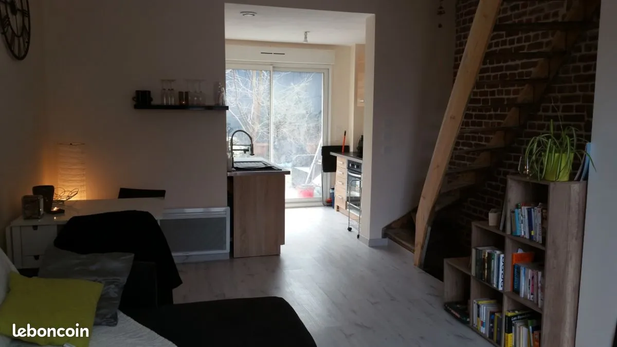 Photo 1