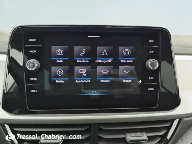 Volkswagen T-Roc 1.5 tsi evo2 150 start/stop dsg7 vw edition — photo 11