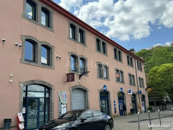Bureaux 219 m²