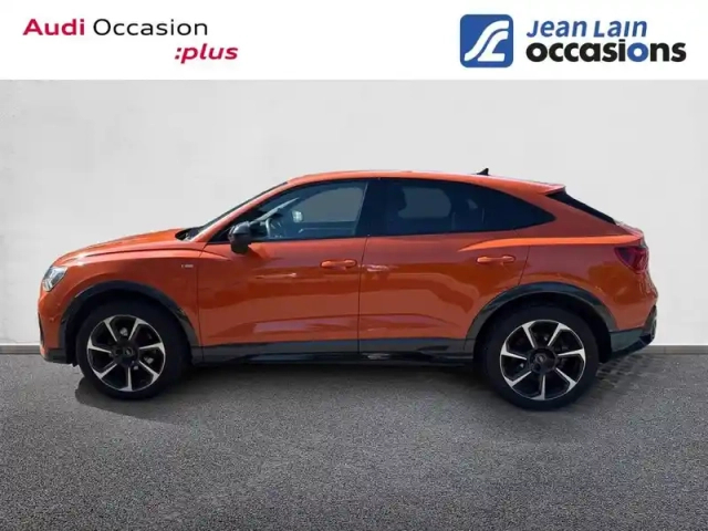 Audi Q3 sportback 35 tfsi 150 ch s tronic 7 — photo 8