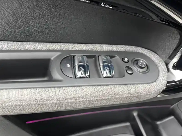 Mini Mini countryman 125 - 95 ch all4 bva6 — photo 32