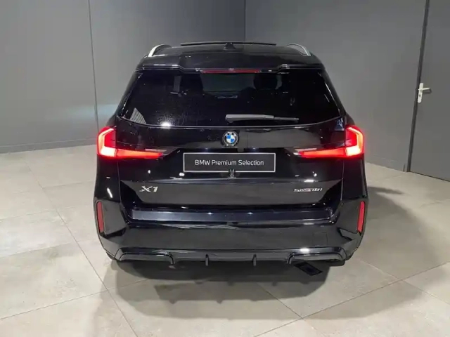 Bmw X1 sdrive18i 136ch m sport — photo 4