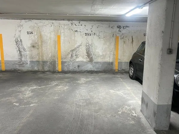 Parking 11 m²