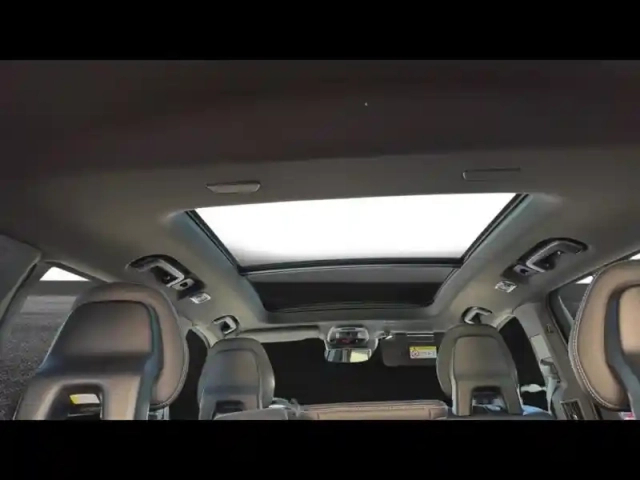 Volvo Xc90 t8 awd 303 + 87ch r-design geartronic — photo 11