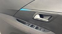 Peugeot 208 Style PureTech 100 S S BVM6 — photo 19