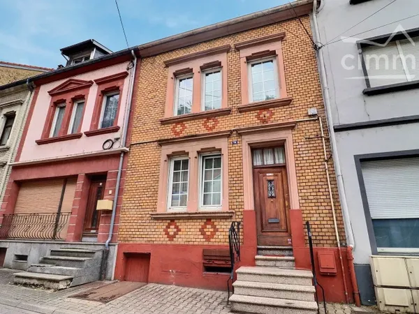 Maison mitoyenne  de 116,5 m² à rénover à PETITE ROSSELLE