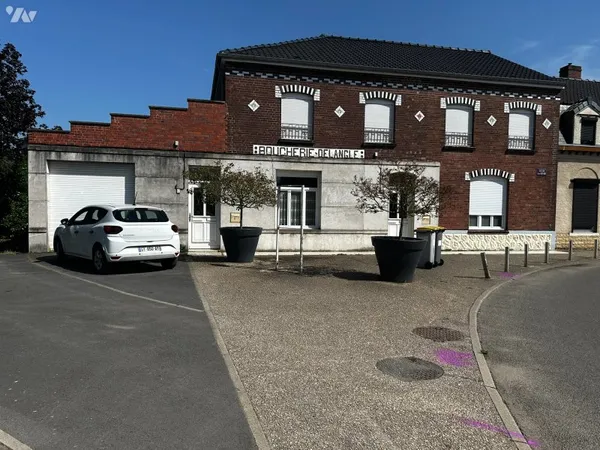 Maison 8 pièces 200 m²
