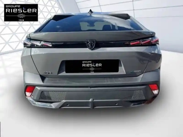 Peugeot 408 phev 225 e-eat8 — photo 6