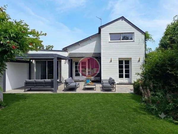 Maison 6 pièces 131 m²
